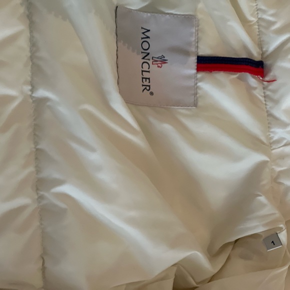 Moncler white short down coat - Picture 6 of 11